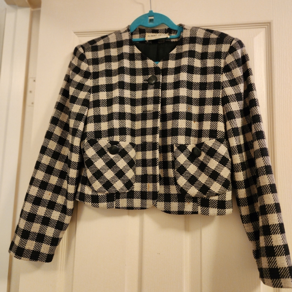 Short wool checked jacket